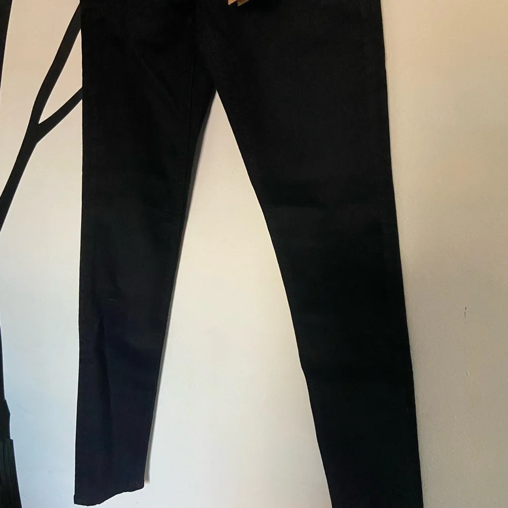 NWT Reformation Harper mid rise skinny jeans in black